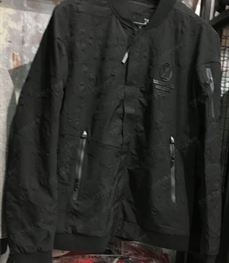 市场上装-夹克-（实拍）时尚男装夹克