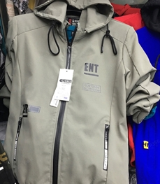 市场上装-夹克-（实拍）时尚男装夹克