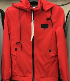 市场上装-夹克-（实拍）时尚男装夹克