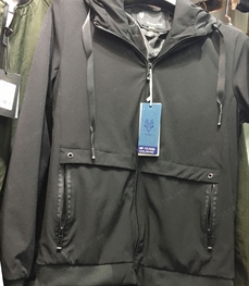 市场上装-夹克-（实拍）时尚男装夹克