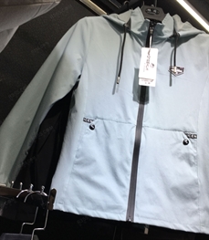 市场上装-夹克-（实拍）时尚男装夹克