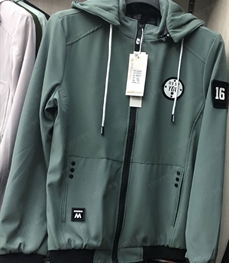 市场上装-夹克-（实拍）时尚男装夹克