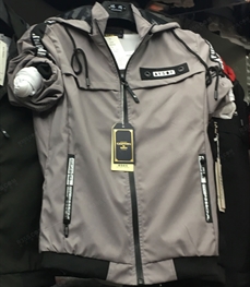 市场上装-夹克-（实拍）时尚男装夹克