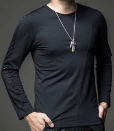 市场上装-T恤-时尚男装t恤