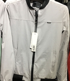 市场上装-夹克-（实拍）时尚男装夹克