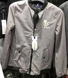 市场上装-夹克-（实拍）时尚男装夹克