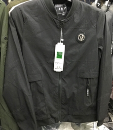 市场上装-夹克-（实拍）时尚男装夹克