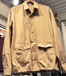 市场上装-衬衫-时尚男装衬衫