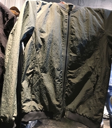 市场上装-夹克-（实拍）时尚男装夹克