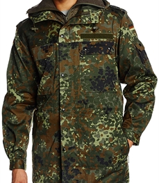 市场上装-中长外套-时尚男装中长外套