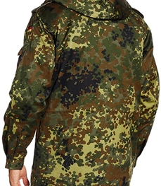 市场上装-中长外套-时尚男装中长外套