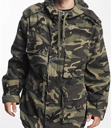 市场上装-中长外套-时尚男装中长外套