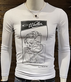 市场上装-T恤-时尚男装t恤