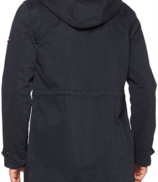 市场上装-大衣-时尚商务大衣