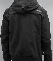 市场上装-夹克-时尚男装夹克