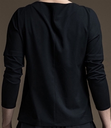 市场上装-T恤-时尚男装t恤