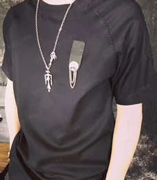 市场上装-T恤-（实拍）时尚男装t恤