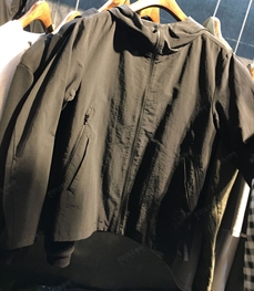 市场上装-夹克-（实拍）时尚男装夹克