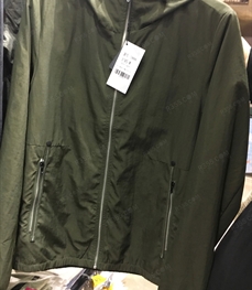 市场上装-夹克-（实拍）时尚男装夹克