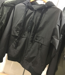 市场上装-夹克-（实拍）时尚男装夹克