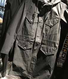 市场上装-中长外套-（实拍）时尚男装中长外套