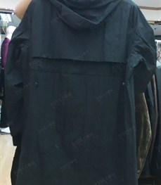 市场上装-大衣-（实拍）时尚商务大衣