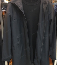 市场上装-大衣-（实拍）时尚商务大衣