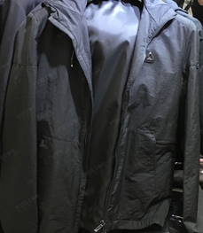 市场上装-夹克-（实拍）时尚商务夹克