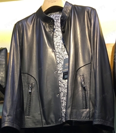 市场上装-皮衣-（实拍）时尚商务皮衣