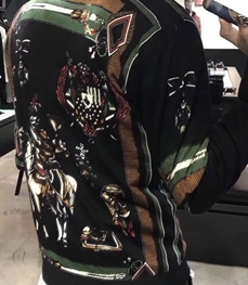 市场上装-毛衫-时尚男装毛衫