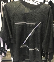 市场上装-T恤-（实拍）休闲男装t恤