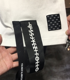 市场上装-T恤-（实拍）休闲男装t恤