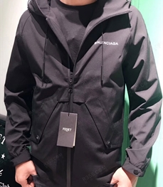 市场上装-中长外套-（实拍）休闲男装中长外套