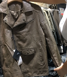 市场上装-皮衣-（实拍）休闲男装皮衣