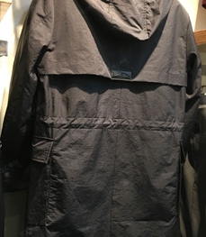 市场上装-大衣-（实拍）时尚商务大衣