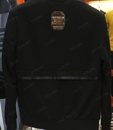 市场上装-夹克-（实拍）时尚商务夹克