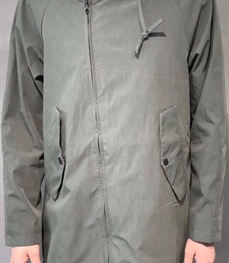 市场上装-中长外套-时尚男装中长外套