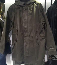 市场上装-中长外套-（实拍）休闲男装马甲