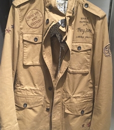 市场上装-中长外套-（实拍）休闲男装马甲