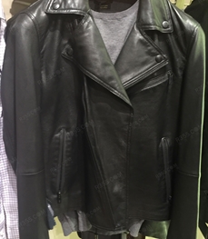 市场上装-皮衣-（实拍）时尚商务皮衣
