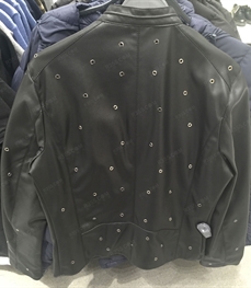 市场上装-皮衣-（实拍）时尚商务皮衣