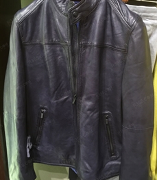 市场上装-皮衣-（实拍）时尚商务皮衣