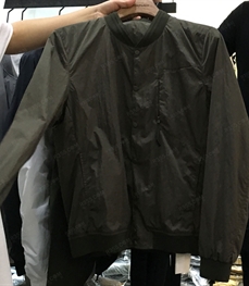 市场上装-夹克-（实拍）时尚男装夹克