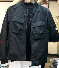市场上装-夹克-（实拍）时尚男装夹克