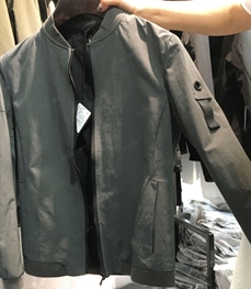 市场上装-夹克-（实拍）时尚男装夹克