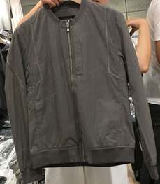 市场上装-夹克-（实拍）时尚男装夹克