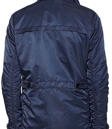 市场上装-大衣-时尚商务大衣