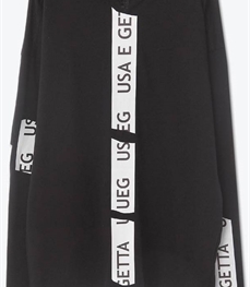 市场上装-T恤-休闲男装t恤