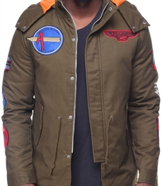 市场上装-中长外套-时尚男装中长外套