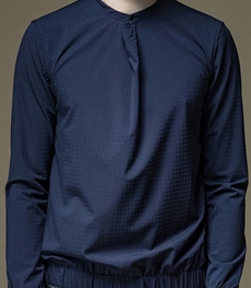 市场上装-T恤-时尚男装t恤